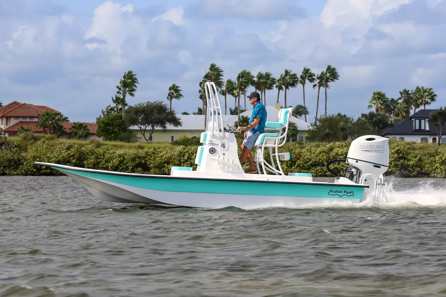 Image of a yacht in the sea