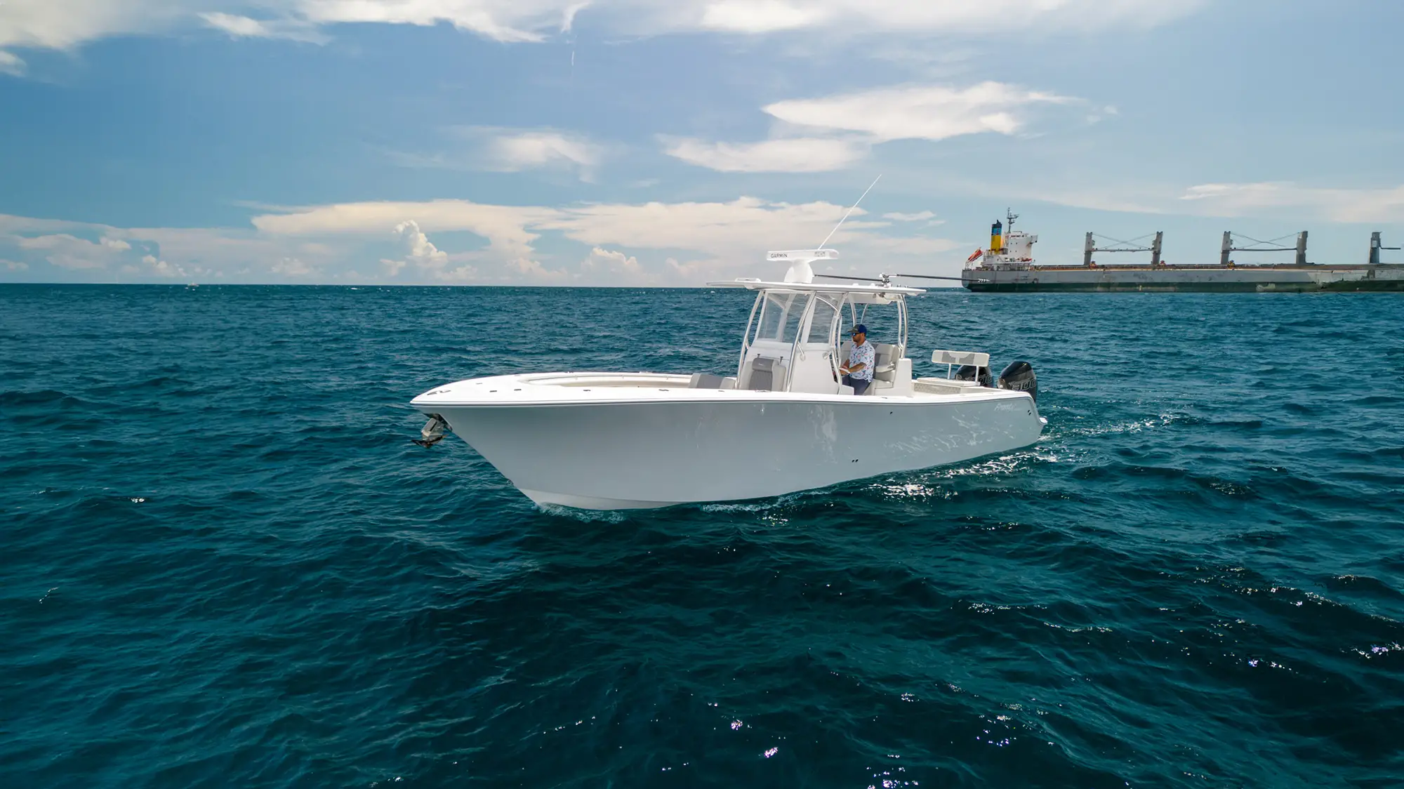 33 Center Console Photo