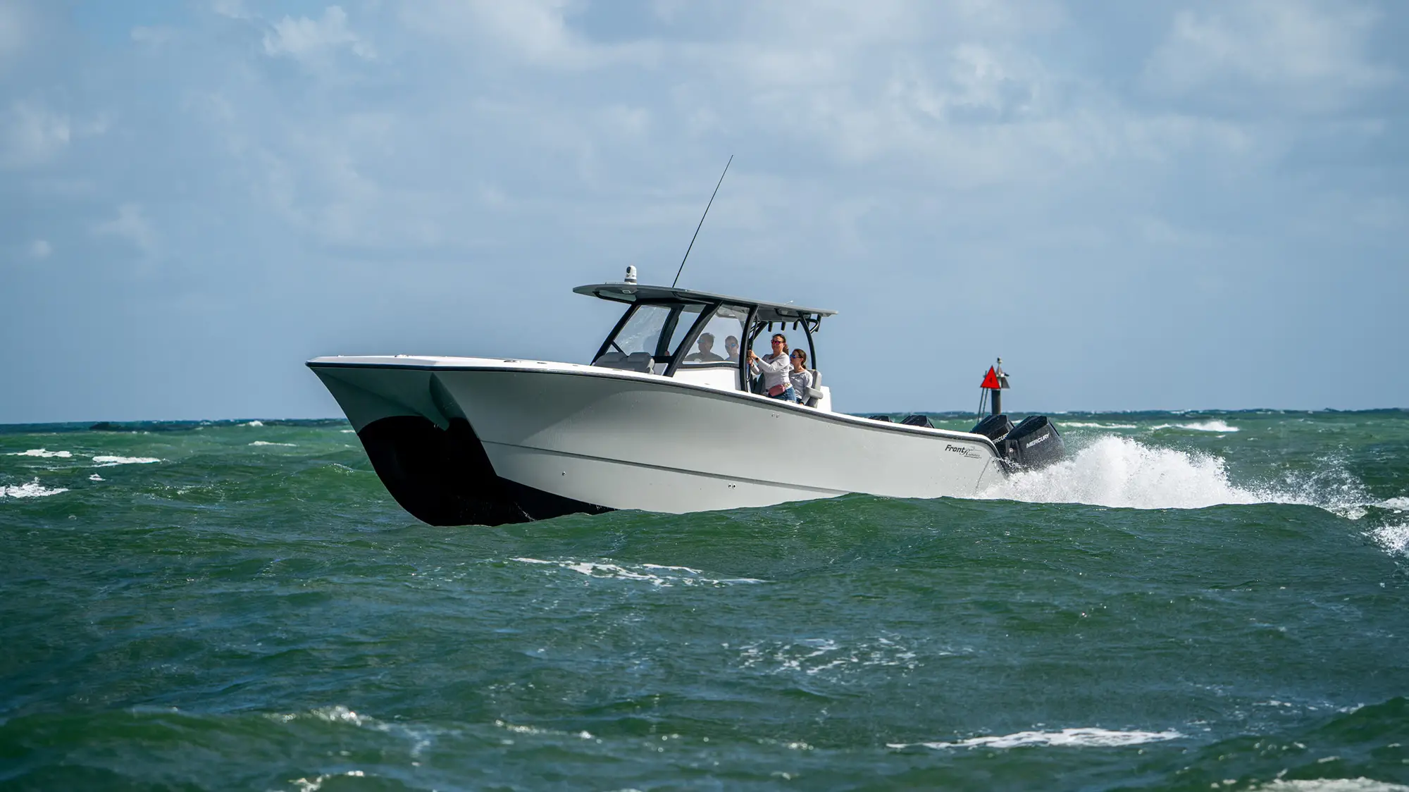 37 Catamaran Photo