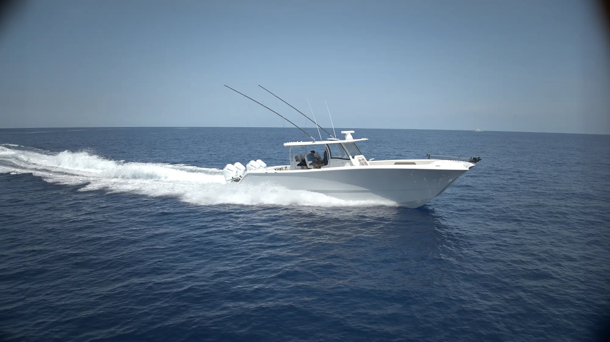 43 Catamaran Photo